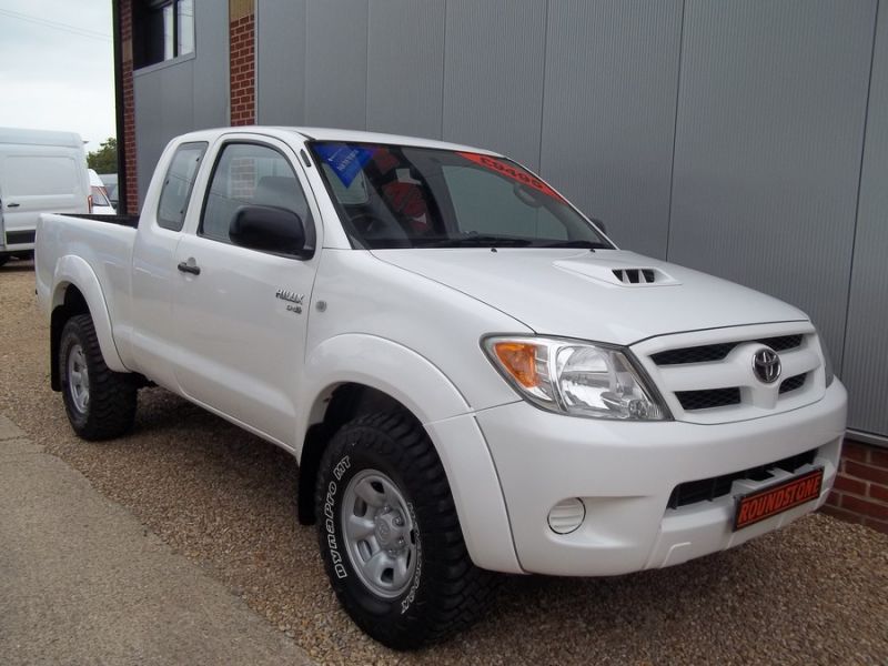 2008 Toyota Hilux 2.5 image 2