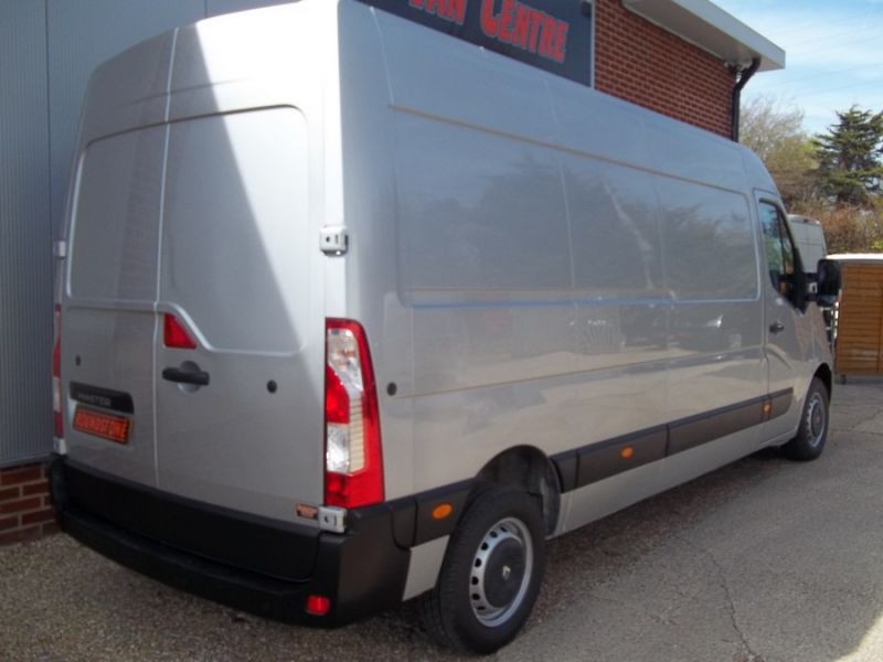 2013 Renault Master 2.3 image 4