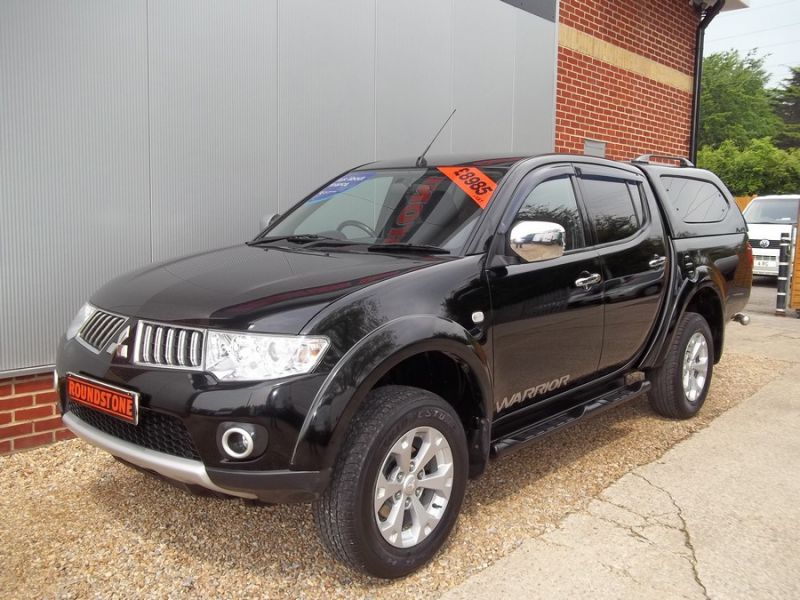 2012 Mitsubishi L200 Warrior image 1