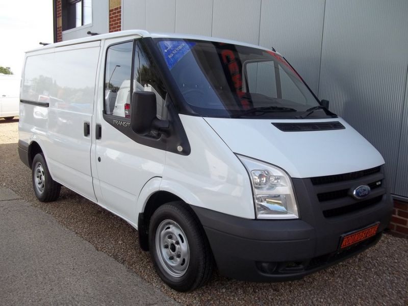 2008 Ford Transit T300 image 2