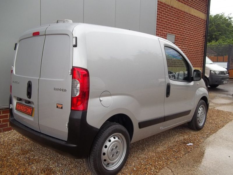 2011 Peugeot Bipper 1.4 S image 4