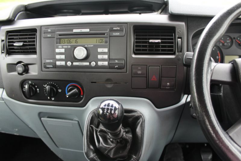 2012 Ford Transit image 10