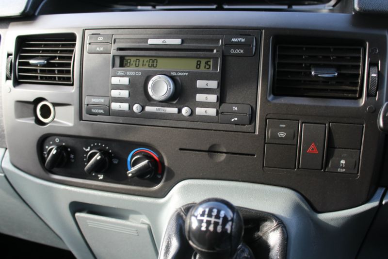 2012 Ford Transit 2.2 image 9