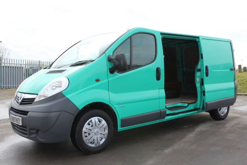 2013 Vauxhall Vivaro 2.0 image 2