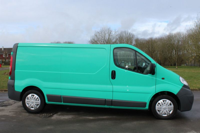2013 Vauxhall Vivaro 2.0 image 5