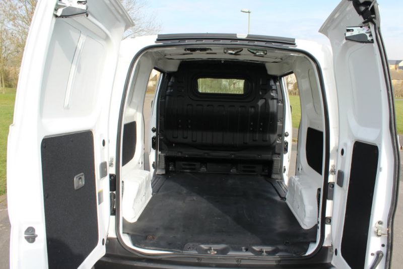 2011 Nissan NV200 1.5 image 4