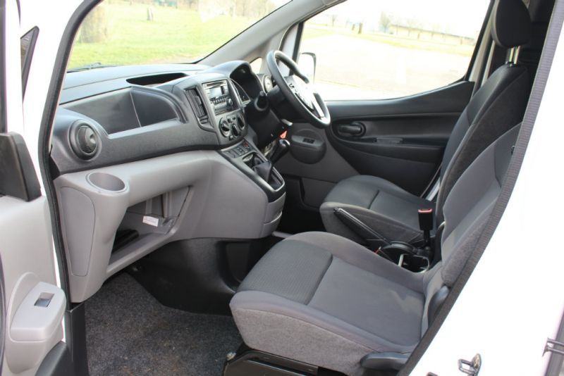 2011 Nissan NV200 1.5 image 5