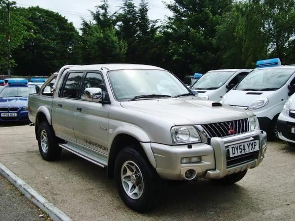 2004 Mitsubishi L200 2.5 TD image 1