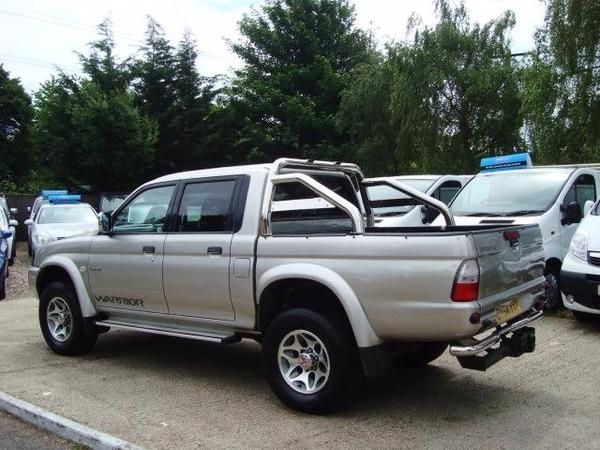 2004 Mitsubishi L200 2.5 TD image 5