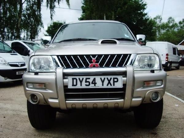 2004 Mitsubishi L200 2.5 TD image 6