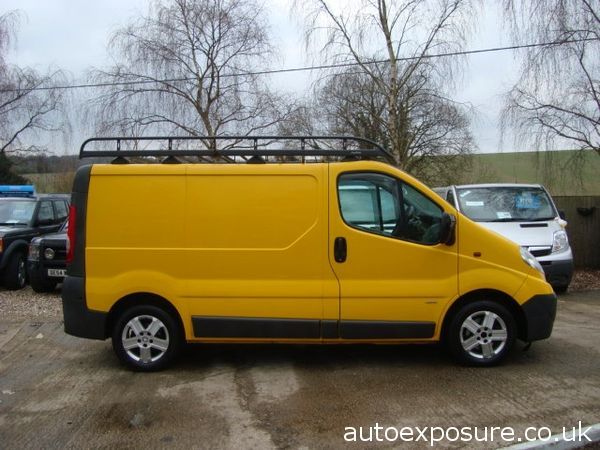 2008 Vauxhall Vivaro 2.0CDTi image 2