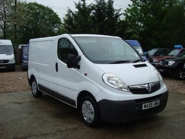 2009 Vauxhall Vivaro 2.0CDTi image 1