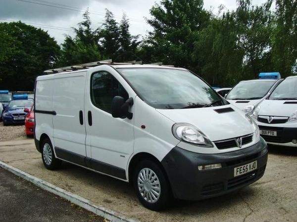 2005 Vauxhall Vivaro 1.9 DI image 2