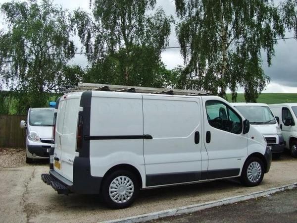 2005 Vauxhall Vivaro 1.9 DI image 6