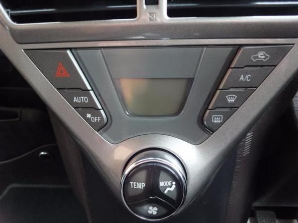 2009 Toyota IQ 1.0 VVT-i 2 3dr image 9