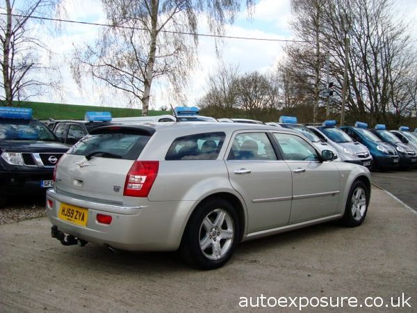 2009 Chrysler 300c 3.0 V6 CRD 5dr image 5