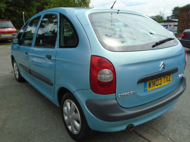 2003 Citroen Xsara Picasso 1.6 SX 5d image 3