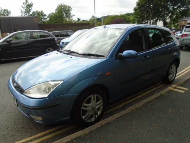 2002 Ford Focus 1.8 Zetec 5d image 3
