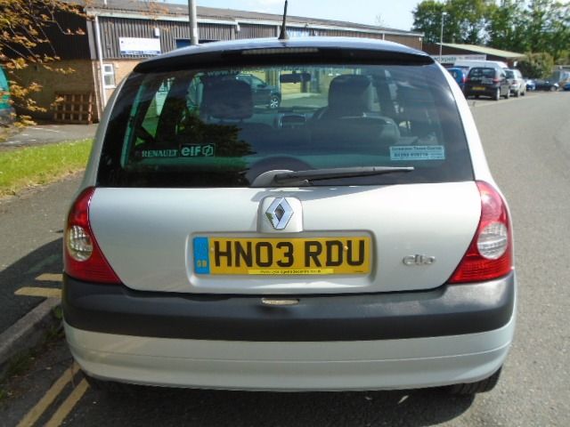 2003 Renault Clio 1.5 Plus DCI 3d image 4