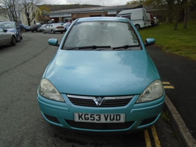 2003 Vauxhall Corsa 1.2 16V 3d image 2