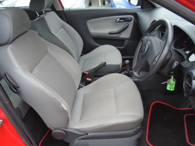 2002 Seat Ibiza 1.2 S 3d image 5