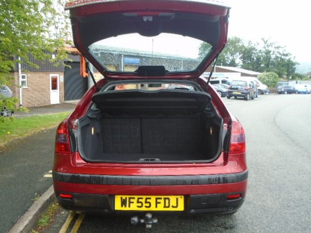 2005 Citroen C5 1.6 LX HDI 5d image 5