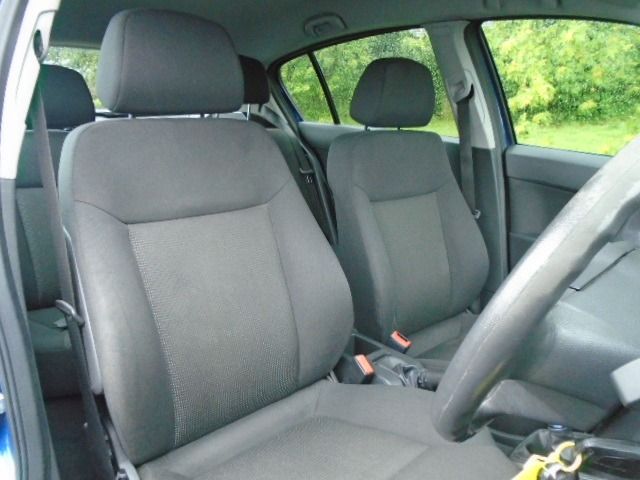 2006 Vauxhall Astra 1.6 LIFE 16V 5d image 5