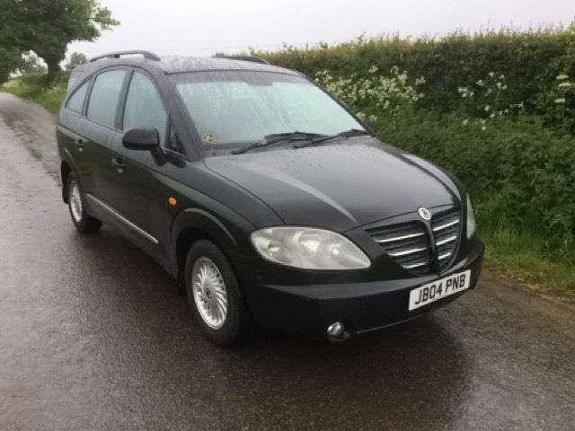 2005 Ssangyong Rodius 2.7 270 S 5d image 1