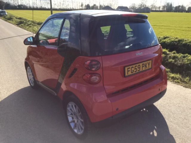 2009 Smart Fortwo 0.8 CDI 2d image 2