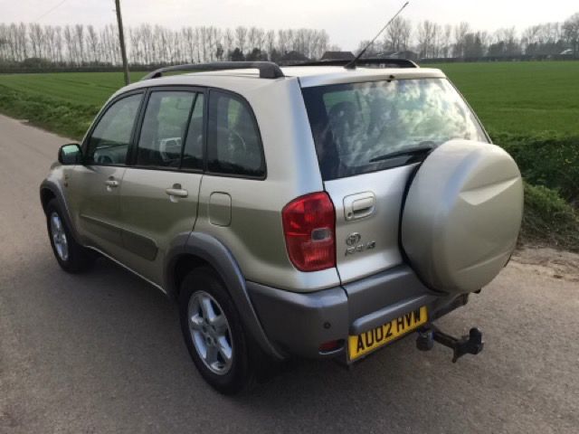 2002 Toyota Rav4 2.0 VX D-4D 5d image 3