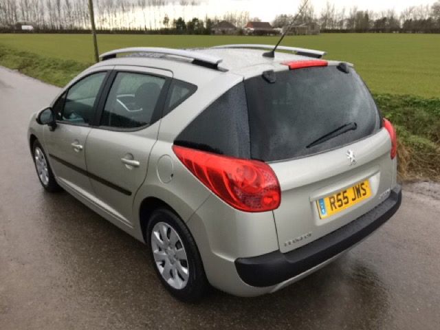 2008 Peugeot 207 1.4 SW S 5d image 3