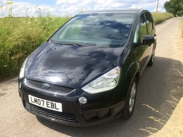 2007 Ford S-Max LX TDCI image 2