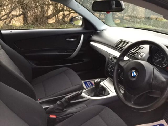2009 BMW 1 Series 2.0 120D ES 2d image 2