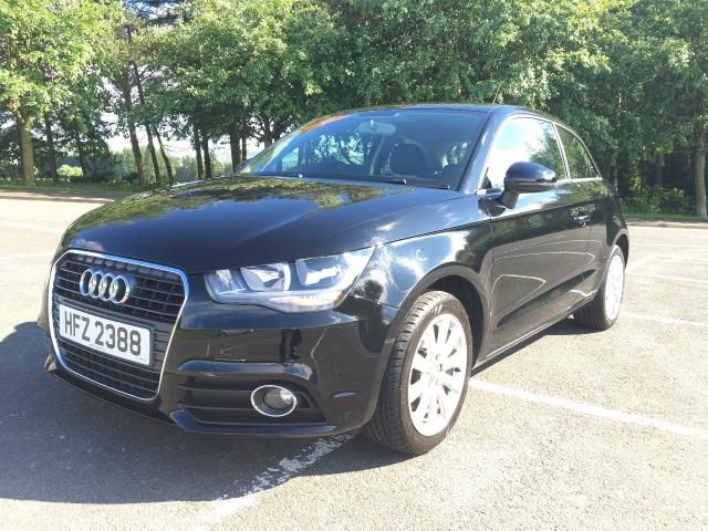 2011 Audi A1 1.4 TFSI SPORT 3d image 4