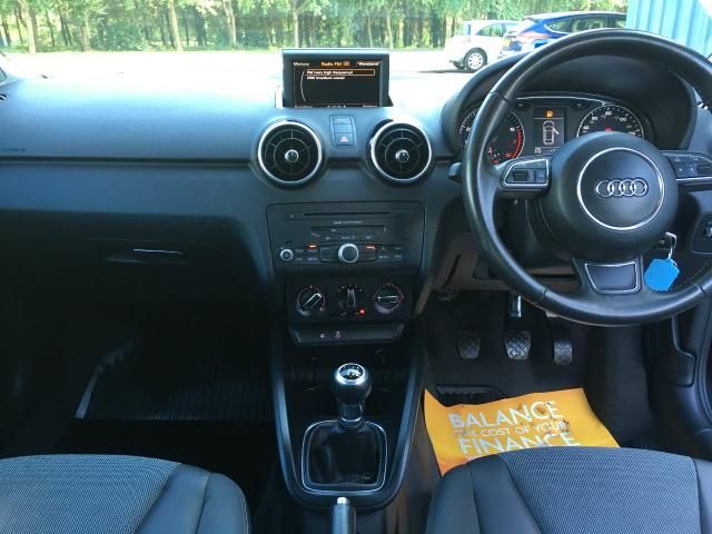 2011 Audi A1 1.4 TFSI SPORT 3d image 7