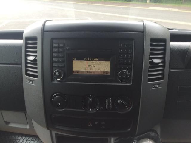 2013 Volkswagen Crafter 2.0 CR35 TDI 1d image 8