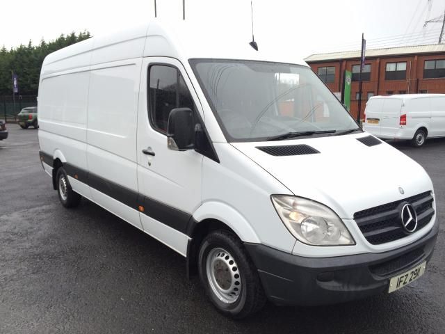 2011 Mercedes Sprinter 2.1 313 CDI 5d image 1