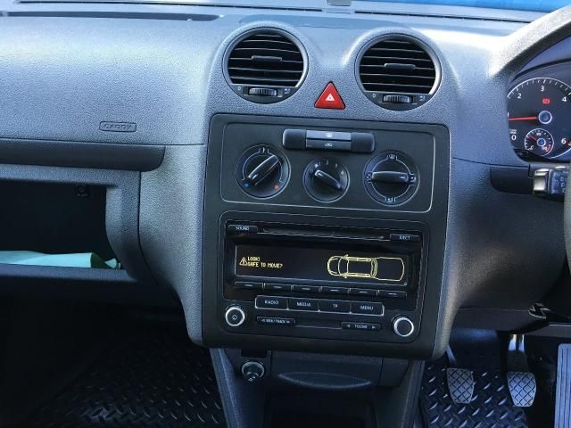 2013 Volkswagen Caddy 1.6 C20 TDI 4d image 8