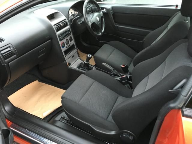 2004 Vauxhall Astra 1.8 16V 2d image 7