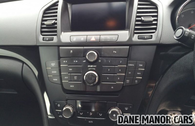 2011 Vauxhall Insignia CDTI SRI image 7