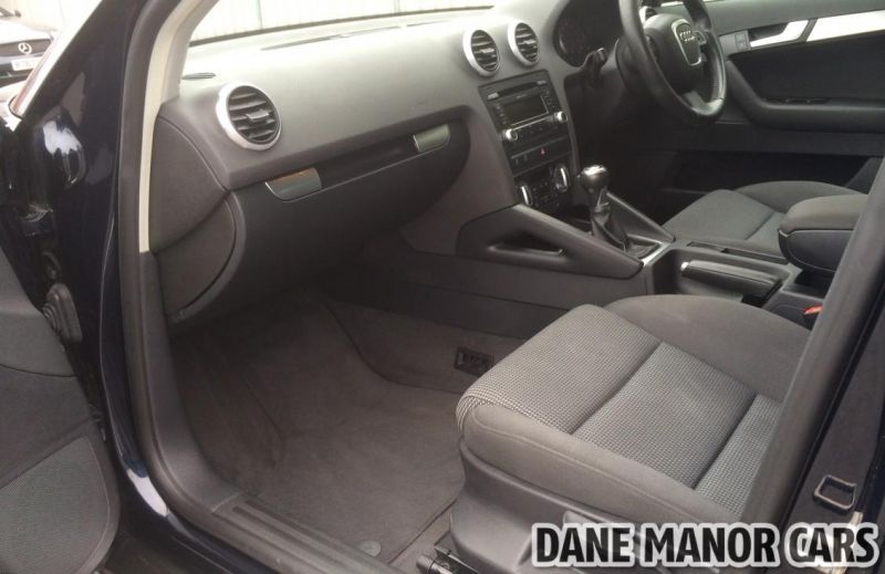 2010 Audi A3 TDI Sport image 9