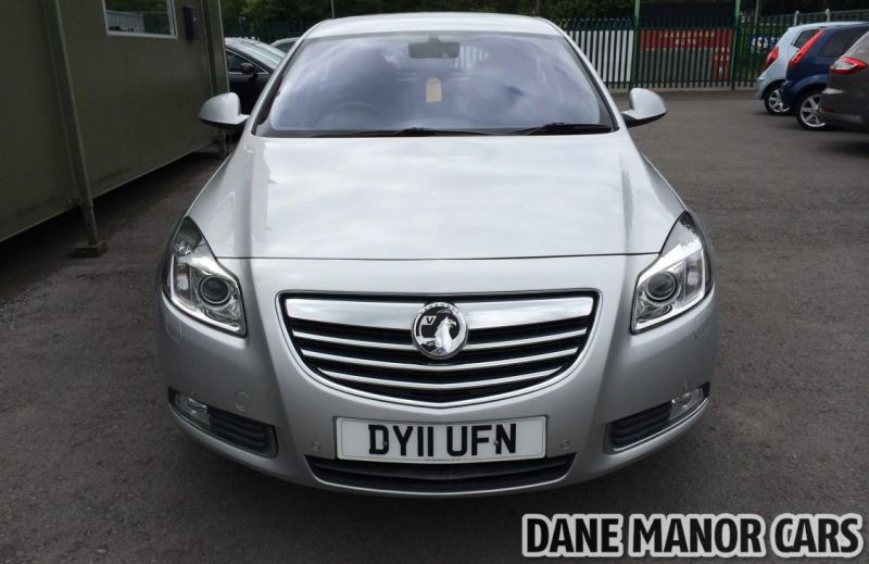 2011 Vauxhall Insignia CDTI image 2