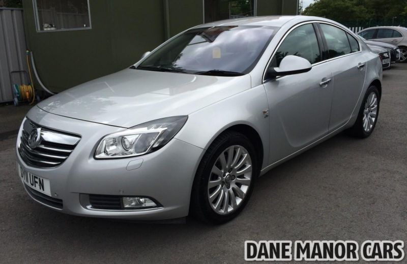 2011 Vauxhall Insignia CDTI image 3