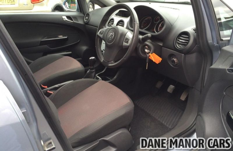 2007 Vauxhall Corsa 1.2 SXI image 8