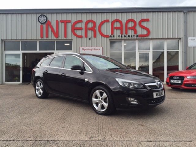 2011 Vauxhall Astra 1.7 SRI CDTI 5d image 1