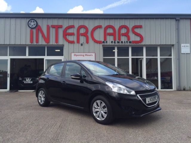2013 Peugeot 208 1.4 HDI Plus 5d image 1