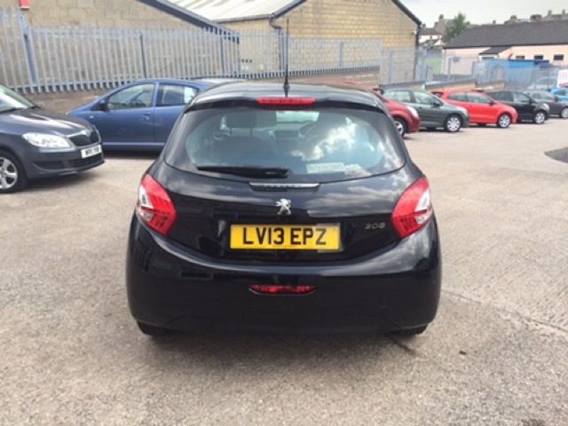 2013 Peugeot 208 1.4 HDI Plus 5d image 3