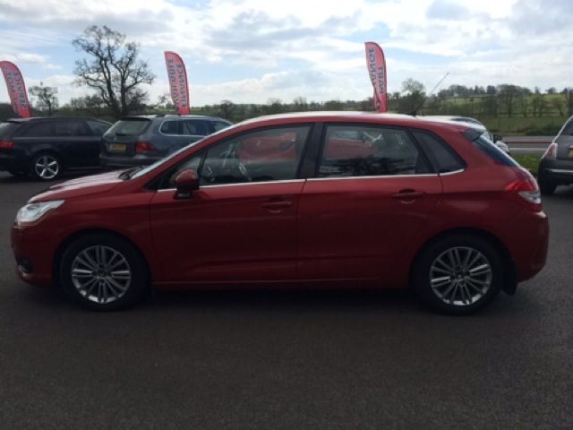 2013 Citroen C4 1.6 E-HDI VTR PLUS EGS 5d image 6