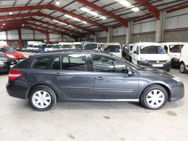 2008 Renault Laguna 2.0 DCI 5d image 2