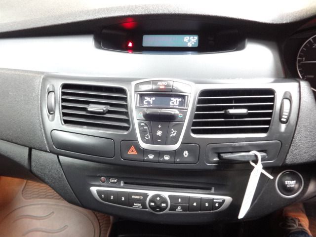 2008 Renault Laguna 2.0 DCI 5d image 10